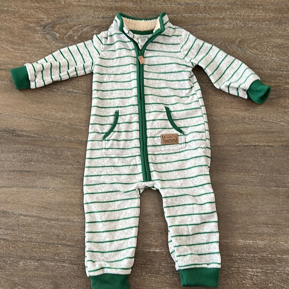 Carter’s Fleece Onesie 12m